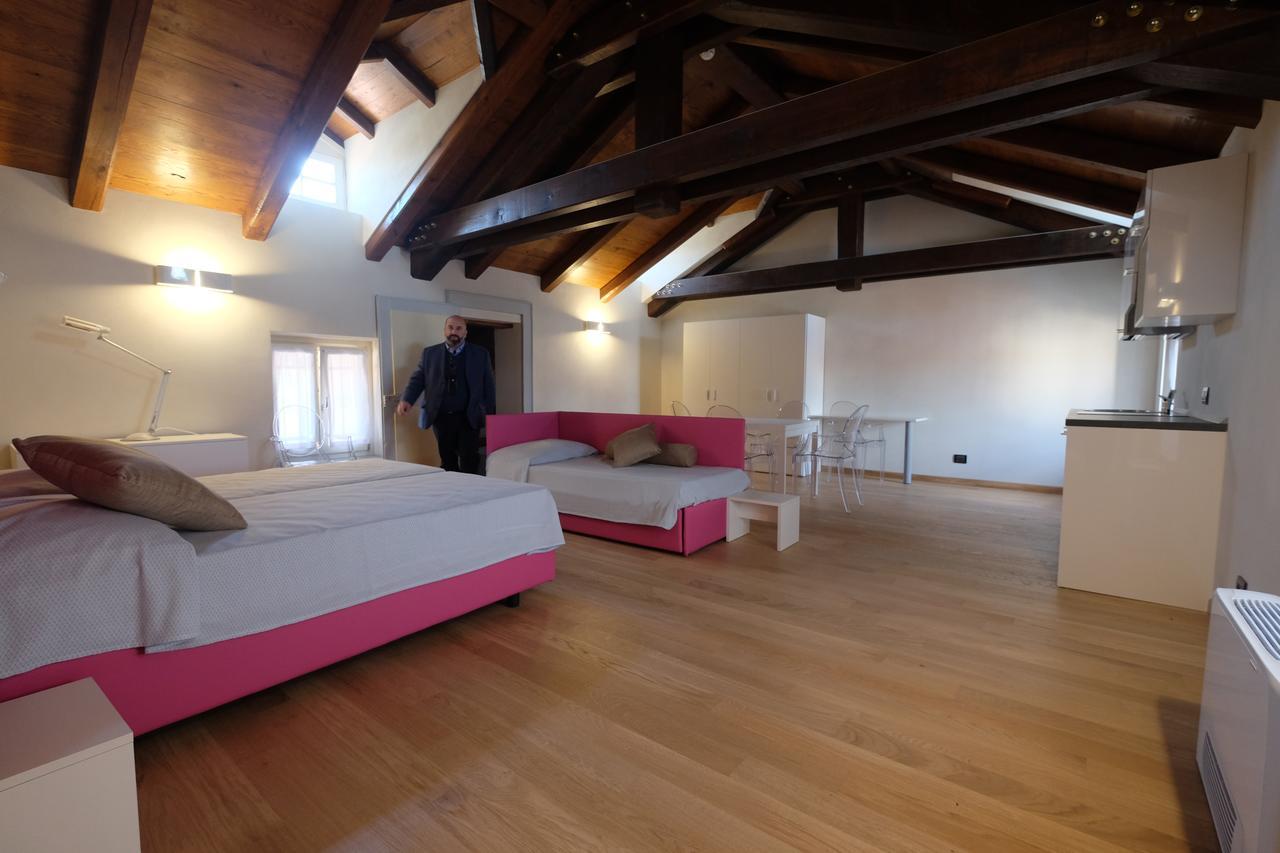 Palazzo Sacco Hostello فوسّانو المظهر الخارجي الصورة
